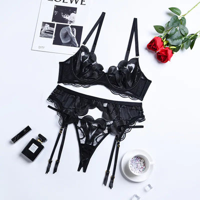 Ensemble de lingerie femme brodée de dentelle été 2022