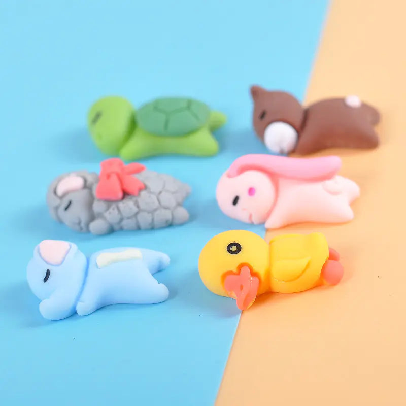 Nouveaux accessoires de décoration de voiture en résine pour animaux de dessin animé pour coques de téléphone DIY