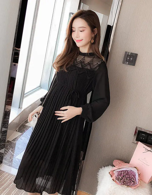Load image into Gallery viewer, Long Sleeve Pleated Chiffon Maternity Dresses
